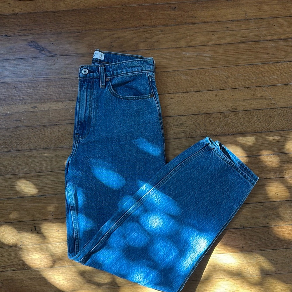 Abercrombie Taper Jean (high rise)